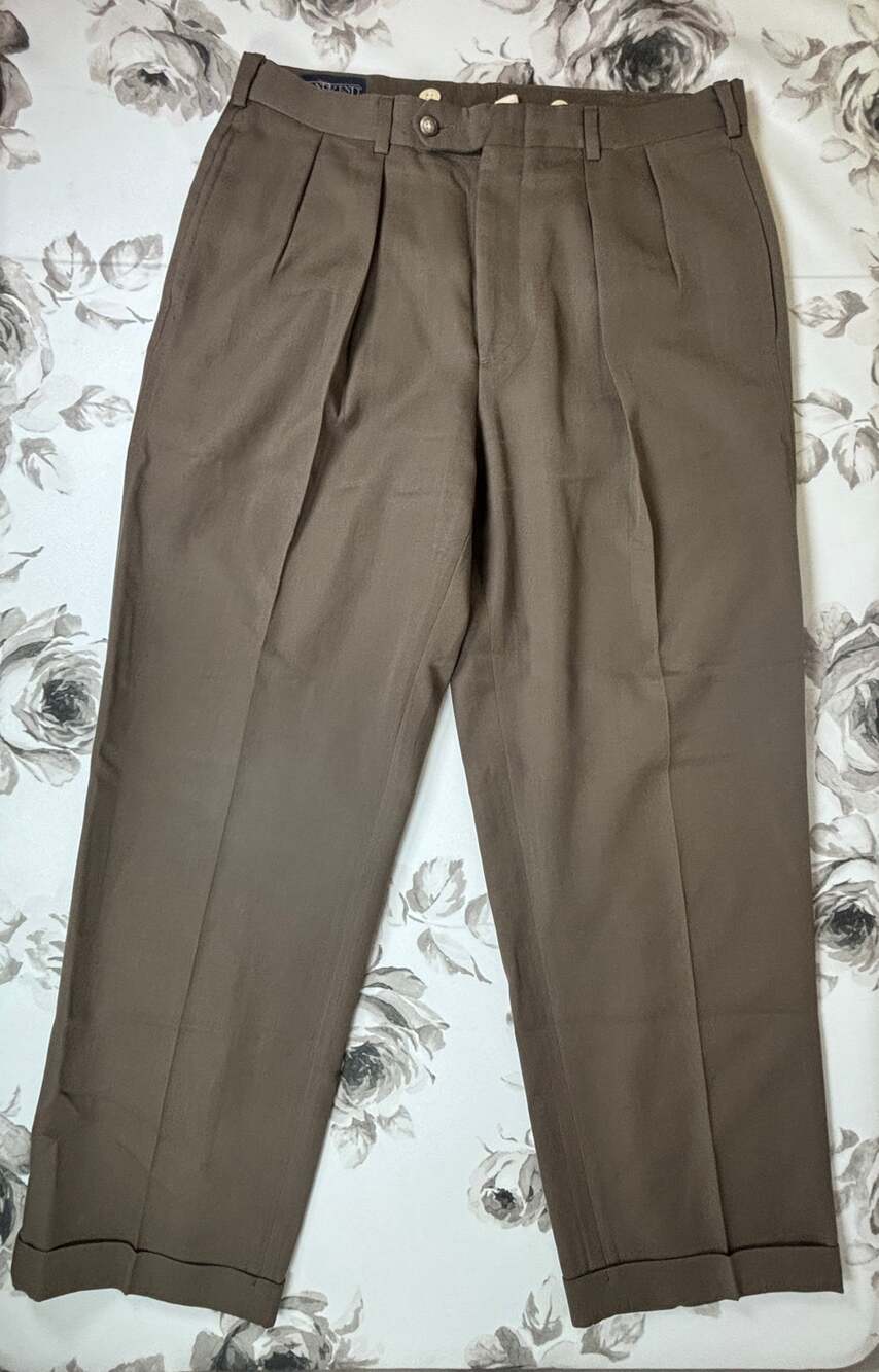 Men's vintage Lands End pleated 90s Y2K khaki pants size 34